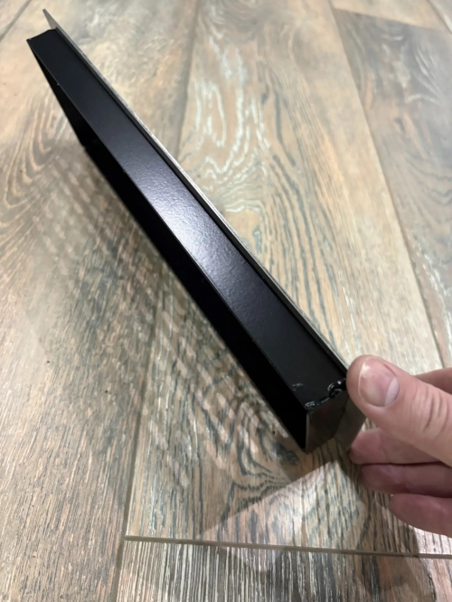 Вентиляционная решетка из полированной нержавеющей стали NR 10 300х100